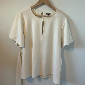 Express keyhole tie back top XL